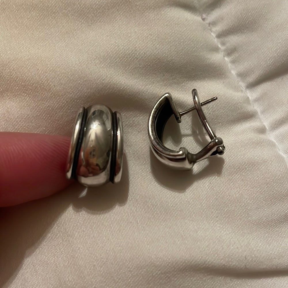 Retired James Avery Christina French Clip Pierced Earrings
